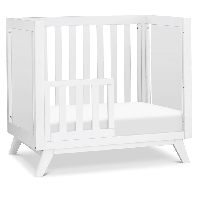 M22598W,DaVinci,Otto 3-in-1 Convertible Mini Crib with 4 Mattress in White