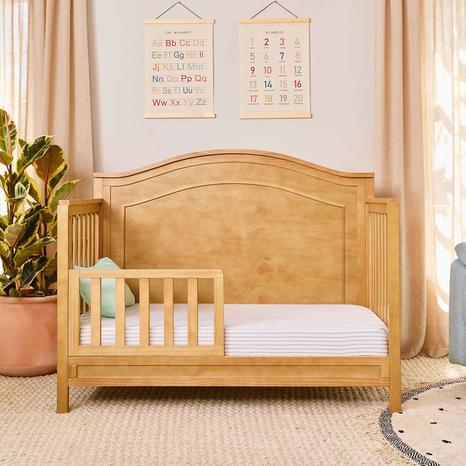 M12801HY,DaVinci,Charlie 4-in-1 Convertible Crib in Honey