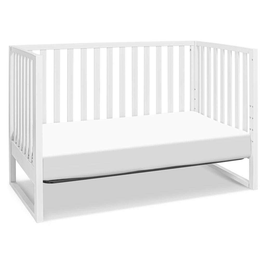 M25001W,Hunter 3-in-1 Convertible Crib in White