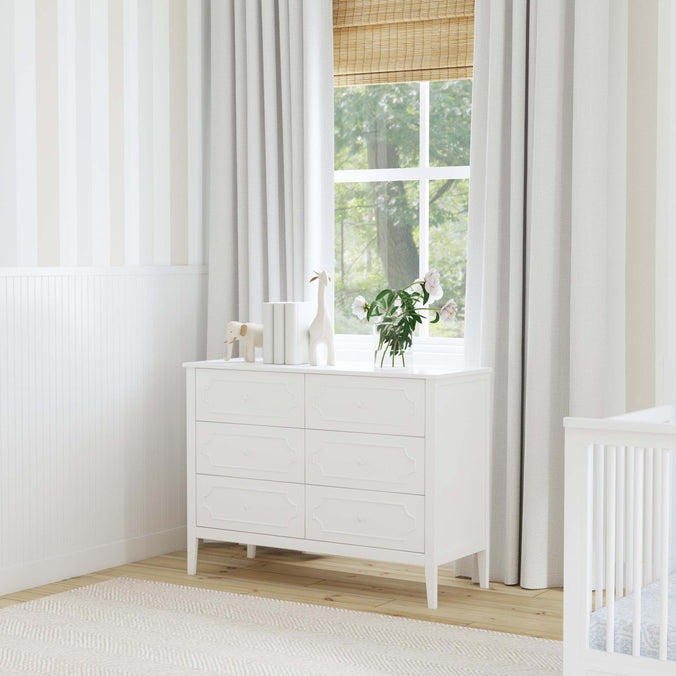 Chloe Regency 6 Drawer Dresser DaVinci Color: White
