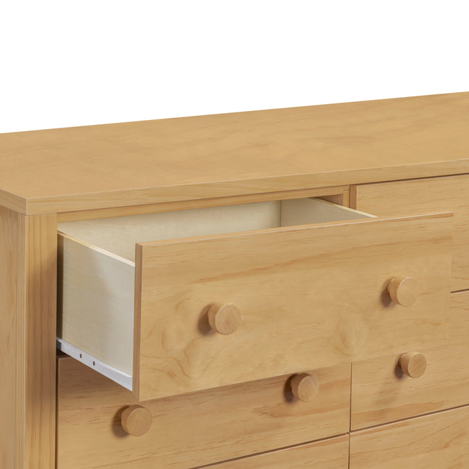 M27826HY,DaVinci,Sammy Scallop 6-Drawer Dresser in Honey