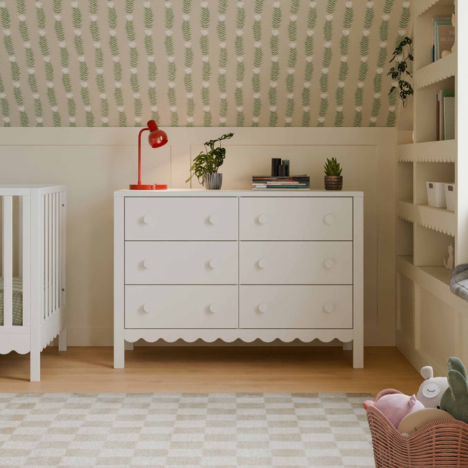 daVinci Sammy Scallop 6-Drawer Dresser