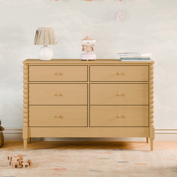 M33226HY,DaVinci,Lainey Bobbins 6-Drawer Dresser in Honey