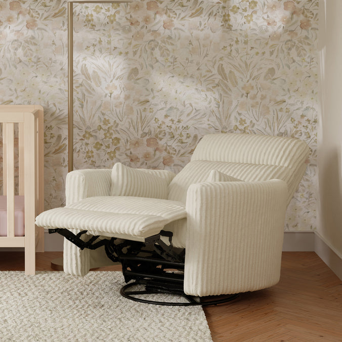 M33787CCC,DaVinci,Atlas Swivel Recliner in Cozy Cream Corduroy