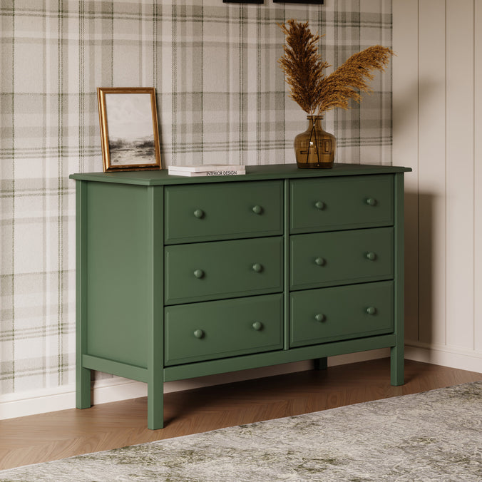 M5966FRGR,DaVinci,Hunter 6-Drawer Double Wide Dresser in Forest Green