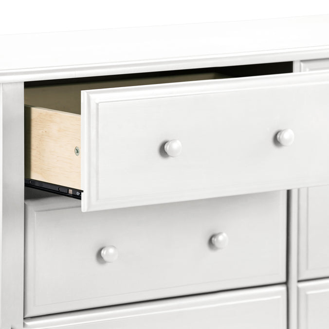 M5966W,DaVinci,Hunter 6-Drawer Double Wide Dresser in White Finish
