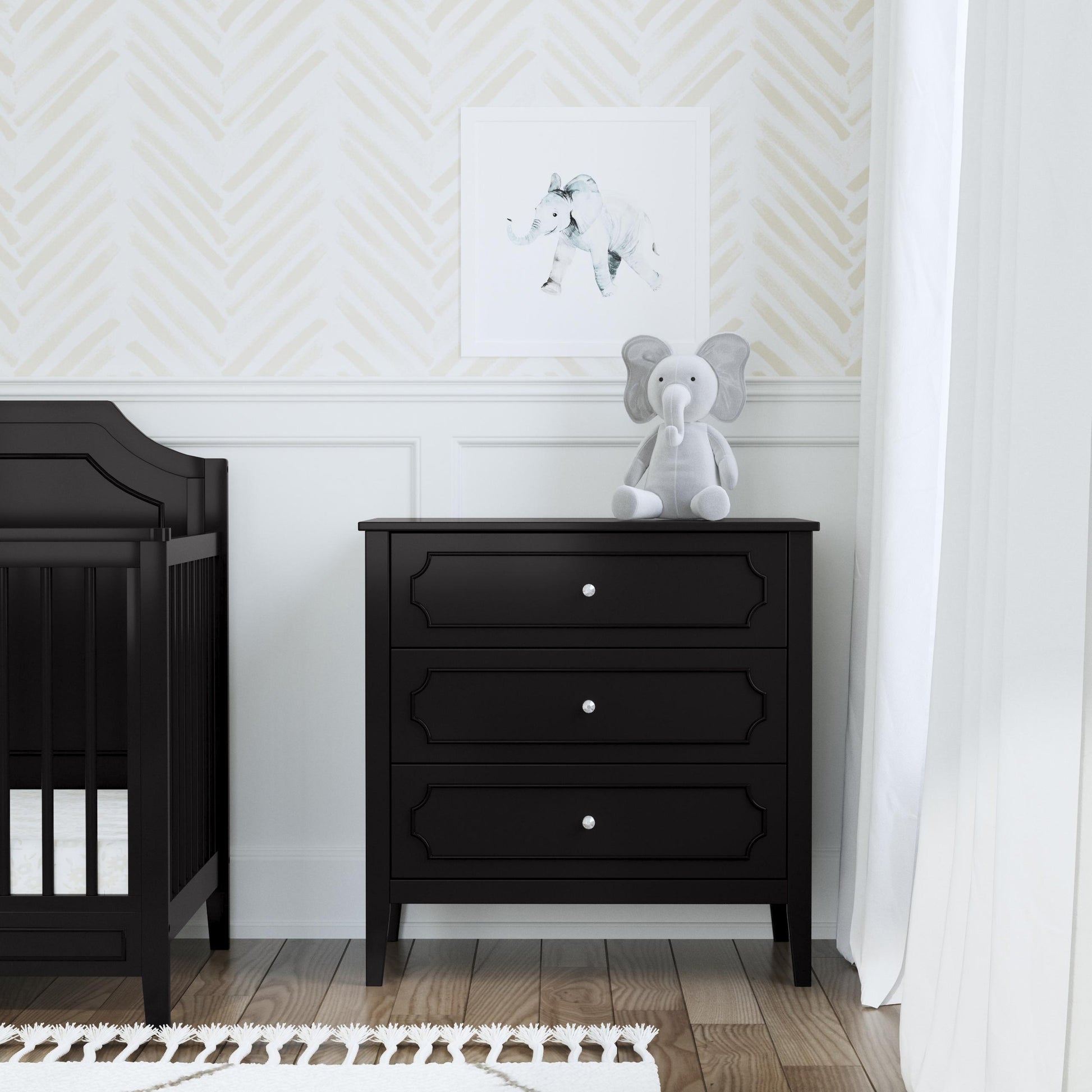 M11423E,DaVinci,Chloe Regency 3-Drawer Dresser in Ebony