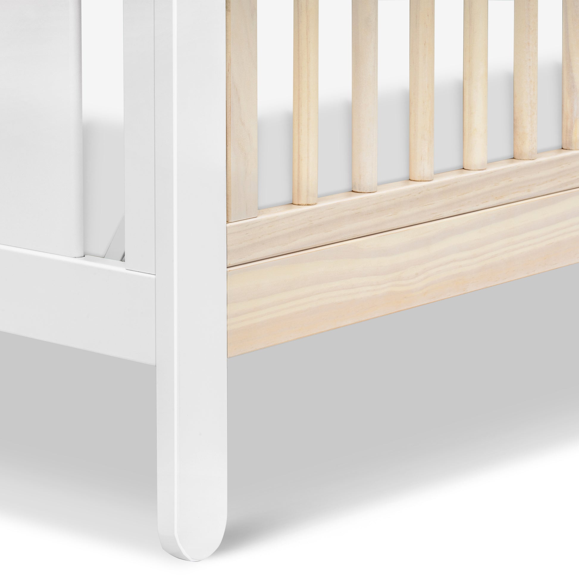 F30301WNX,Carter's,Marisol 4-in-1 Convertible Crib in White/Washed Natural