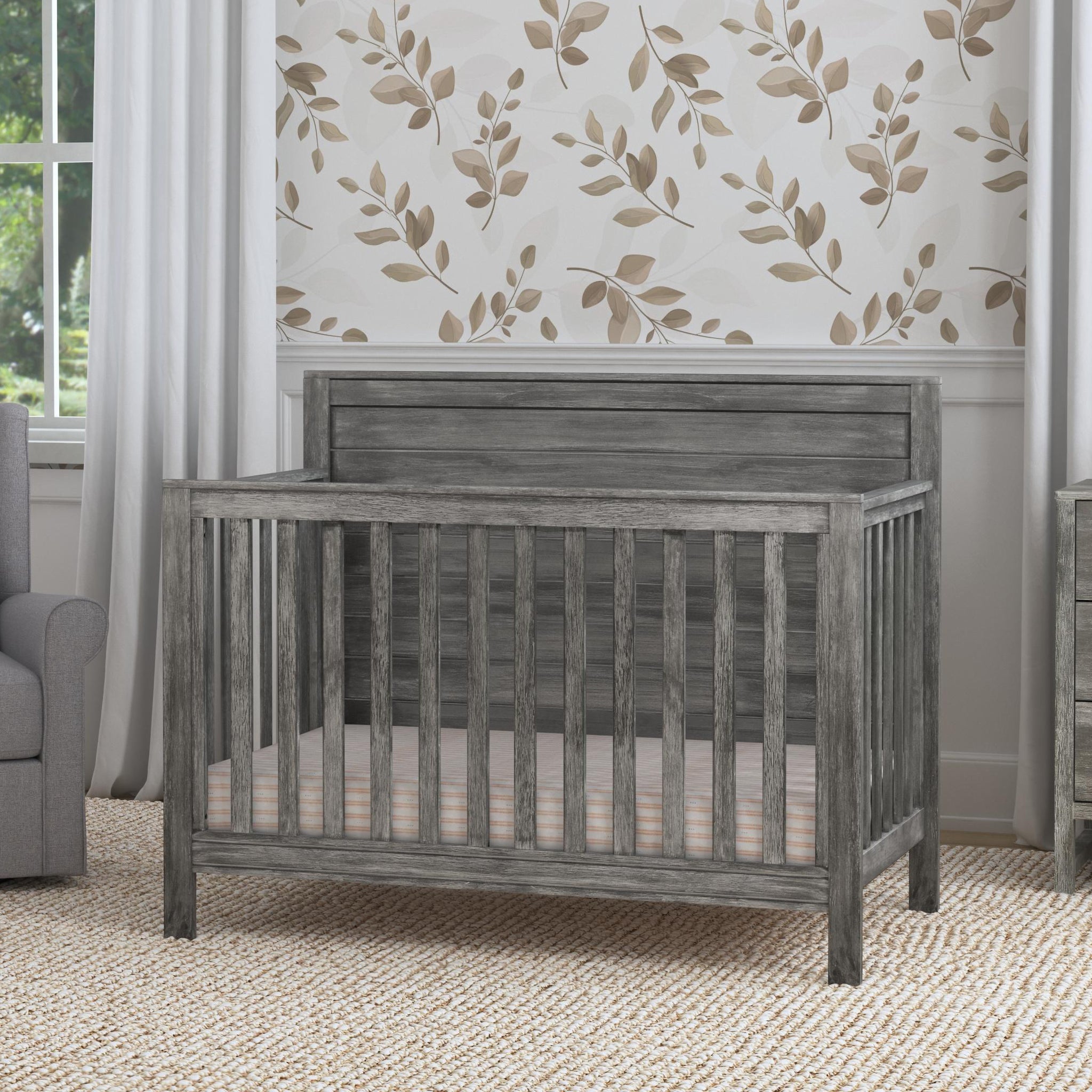 DaVinci Fairway 4in1 Convertible Crib DaVinci Baby