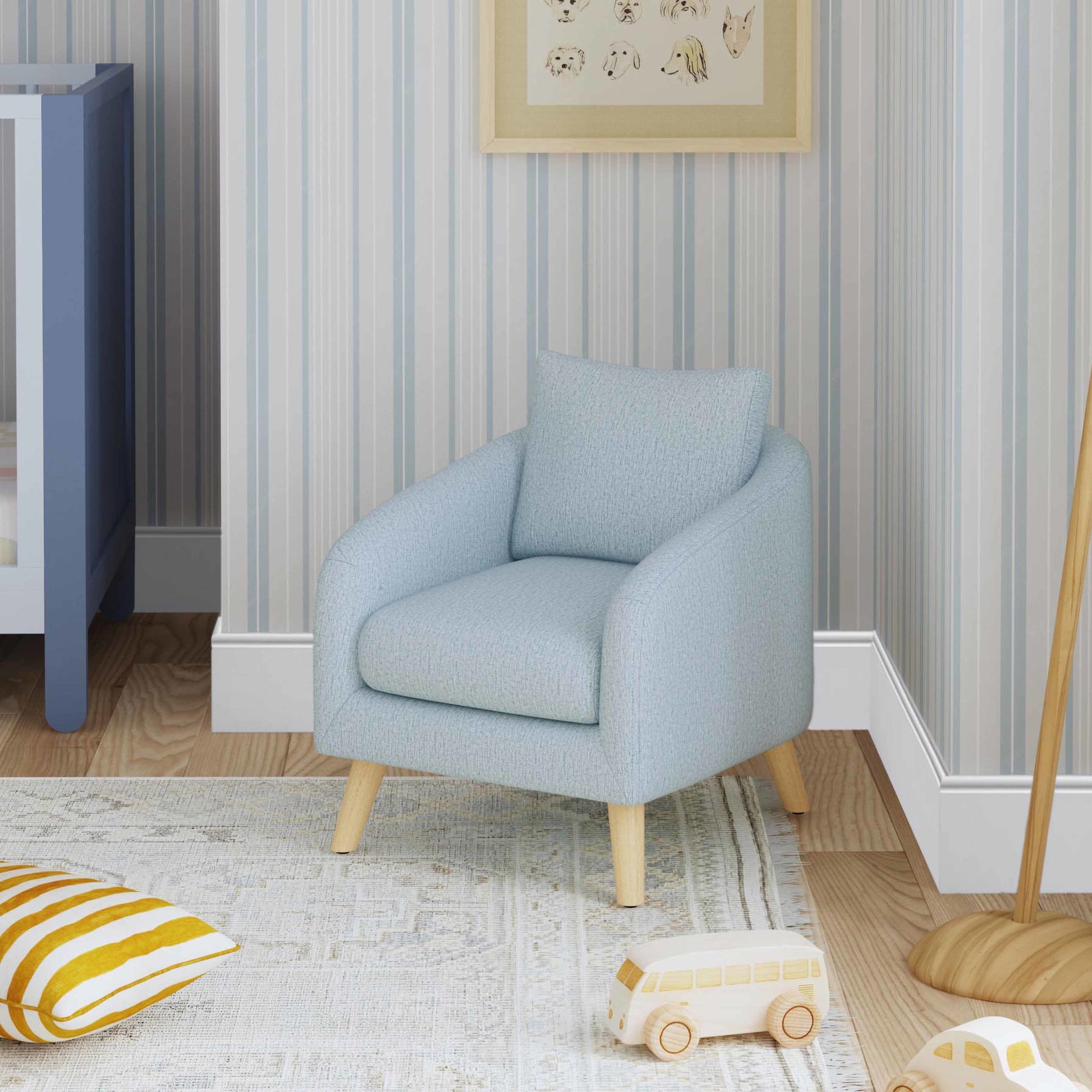 M30703HBLLF,DaVinci,Nina Kids Chair in Heathered Blue with Light Wood Feet