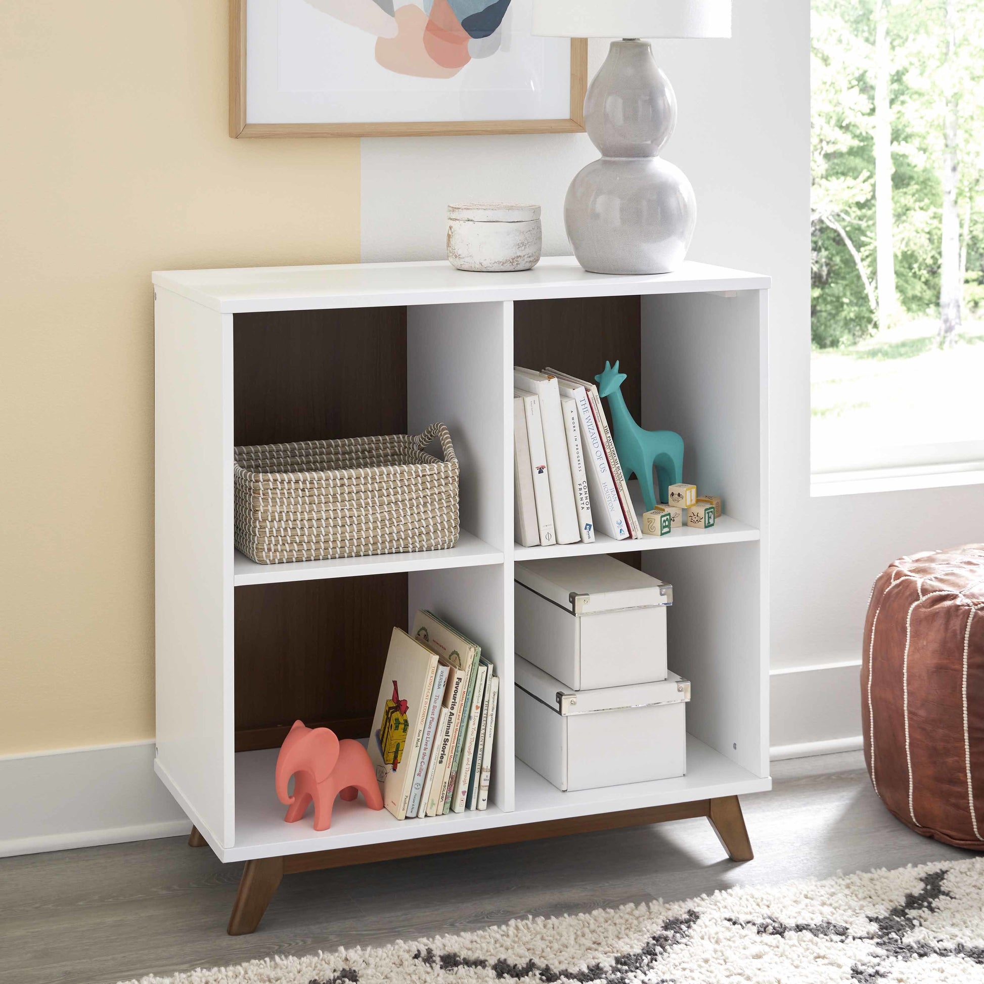 M22511WL,DaVinci,Otto Convertible Changing Table and Cubby Bookcase in White and Walnut