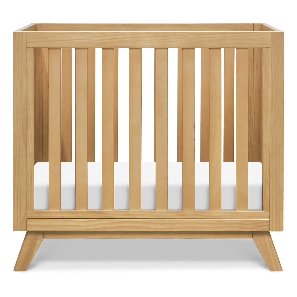 M22598HY,Otto 3-in-1 Convertible Mini Crib with 4 Mattress in Honey