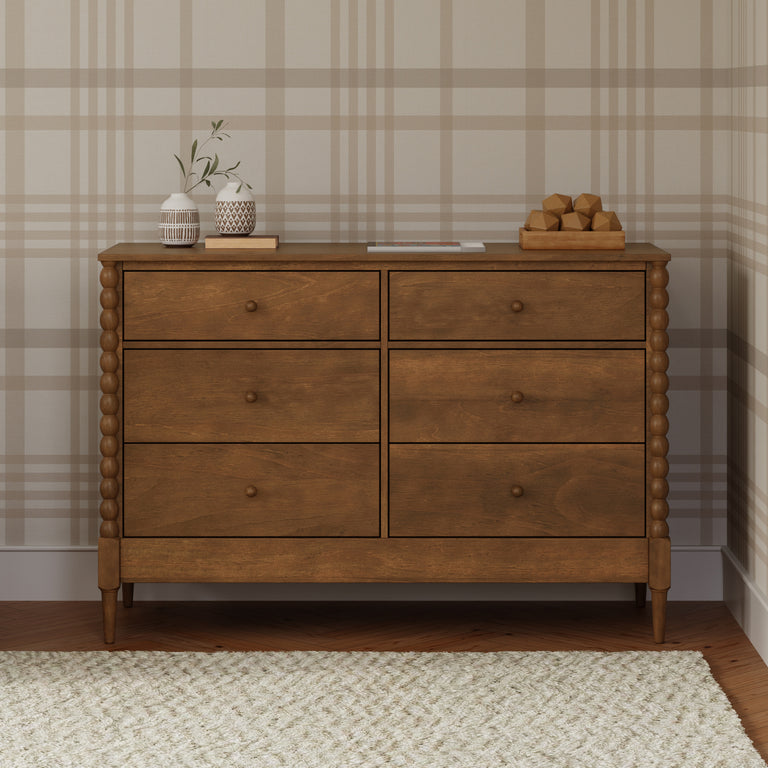 Lainey Bobbins 6-Drawer Dresser