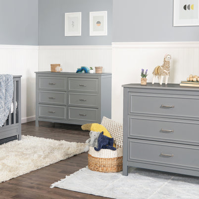 M12823G,Charlie 3-Drawer Dresser in Grey