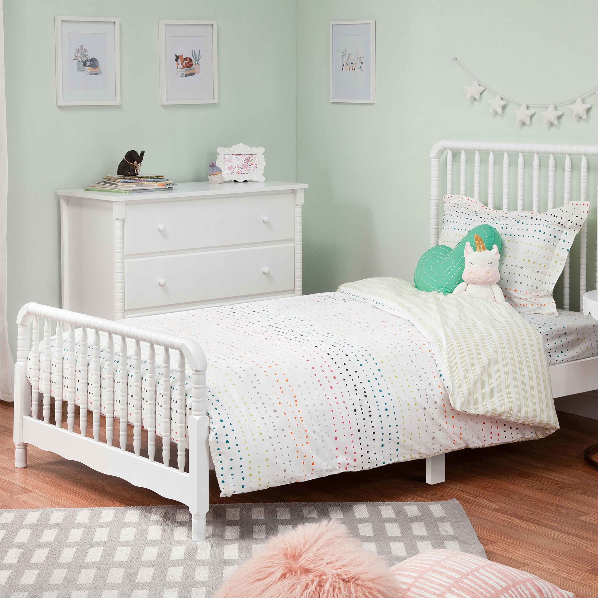 M3189W,DaVinci,Jenny Lind Twin Bed in White