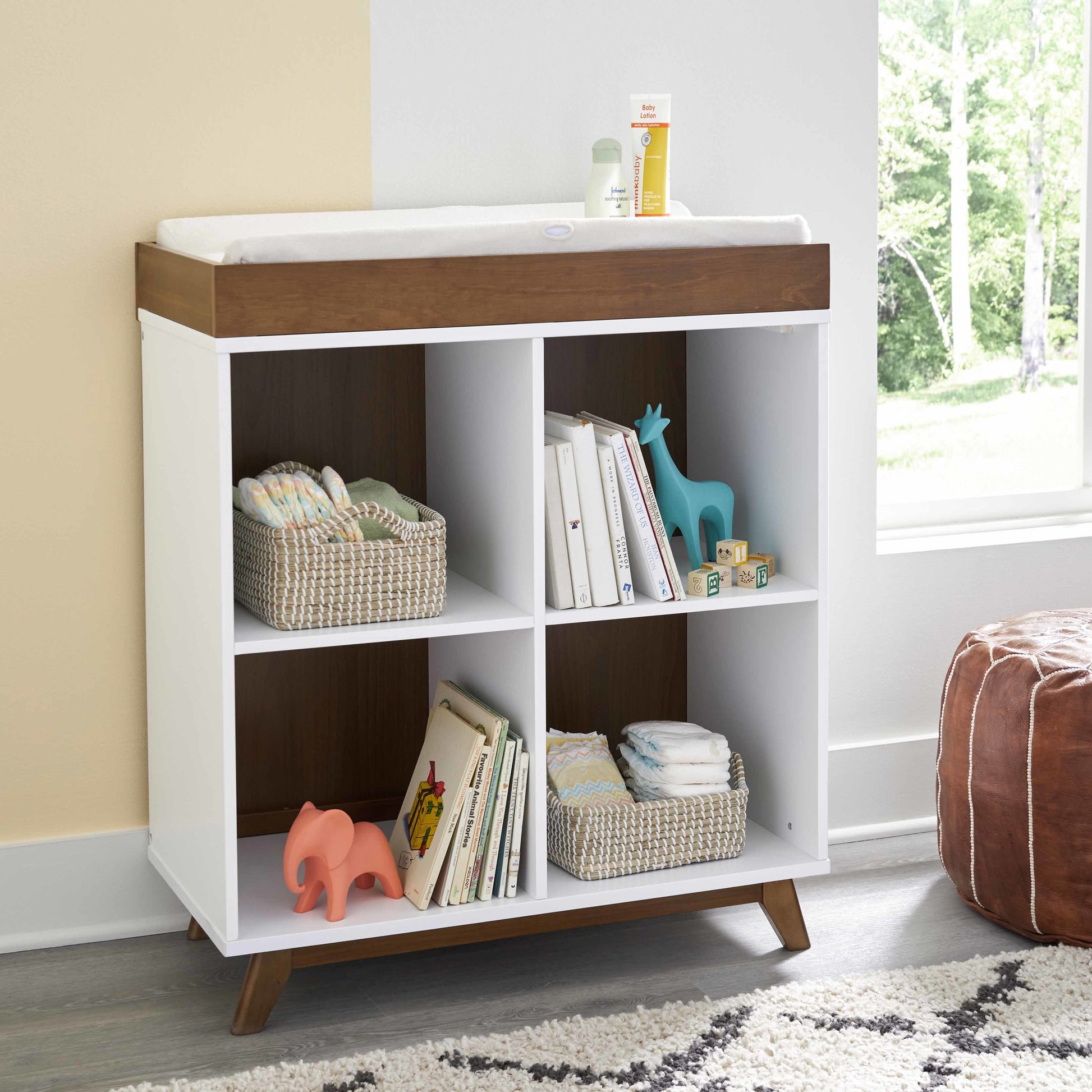 M22511WL,DaVinci,Otto Convertible Changing Table and Cubby Bookcase in White and Walnut