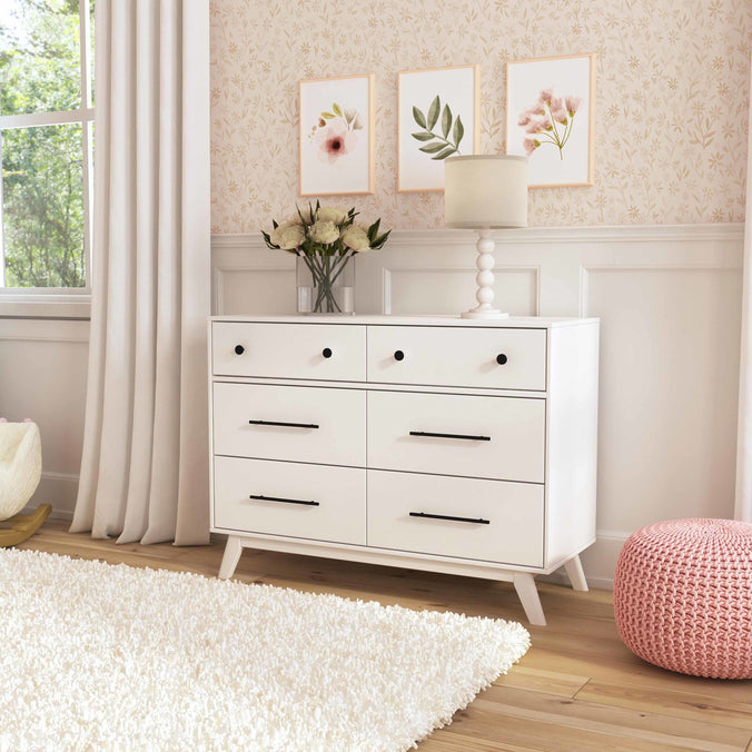 M22526W,DaVinci,Otto 6-Drawer Dresser in White