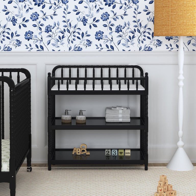 M0302EP,DaVinci,Jenny Lind Changing Table in Ebony Finish