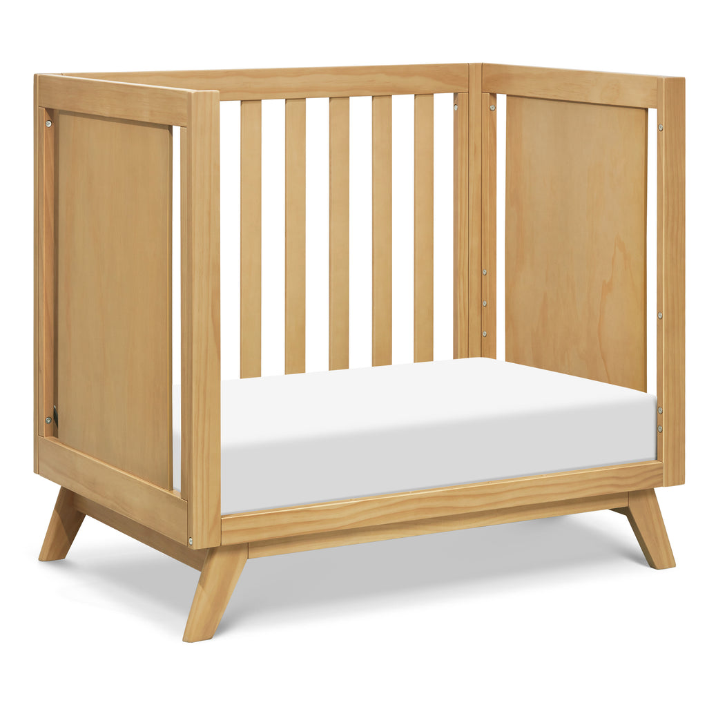 M22598HY,Otto 3-in-1 Convertible Mini Crib with 4 Mattress in Honey