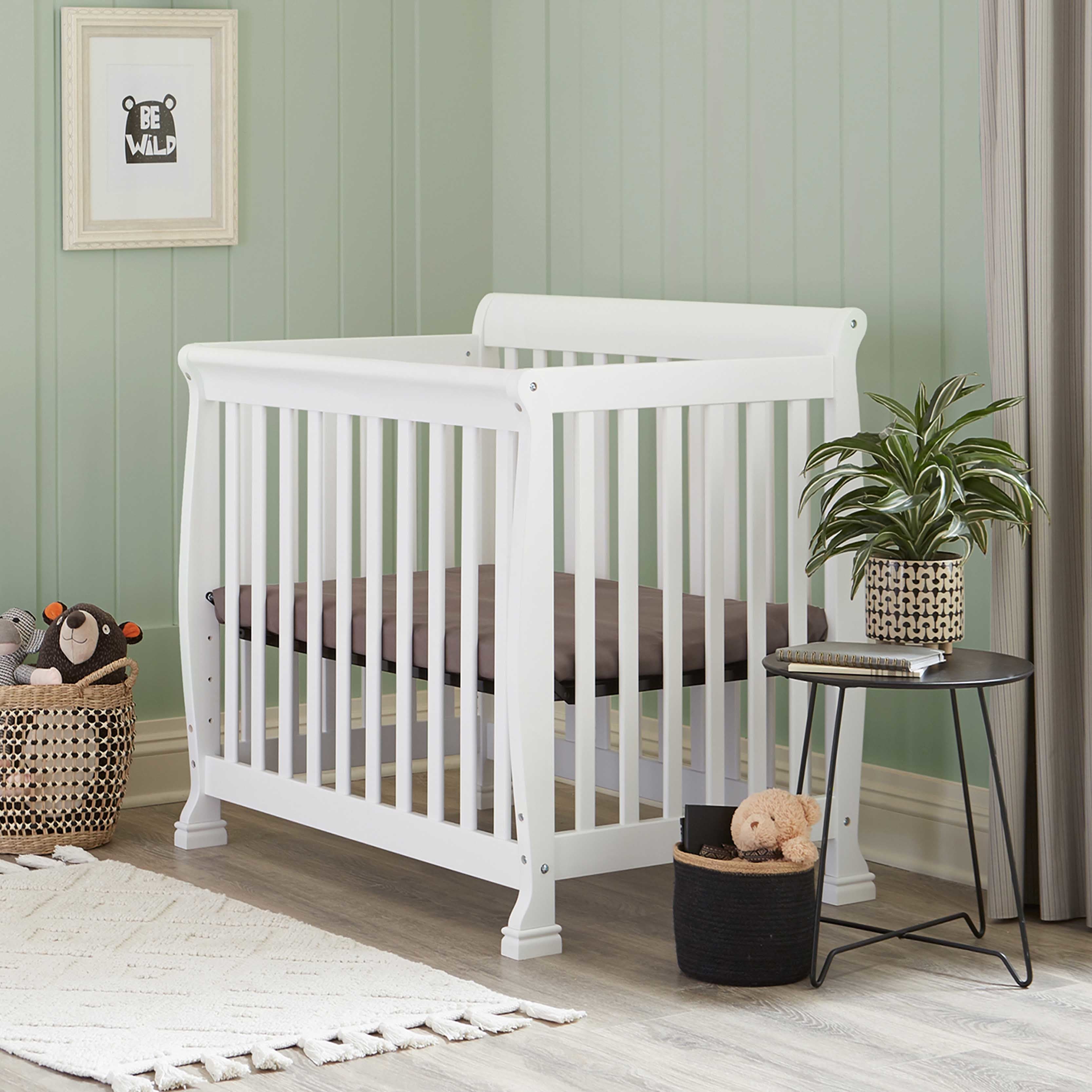 Kalani 4 in 1 Convertible Mini Crib DaVinci Baby