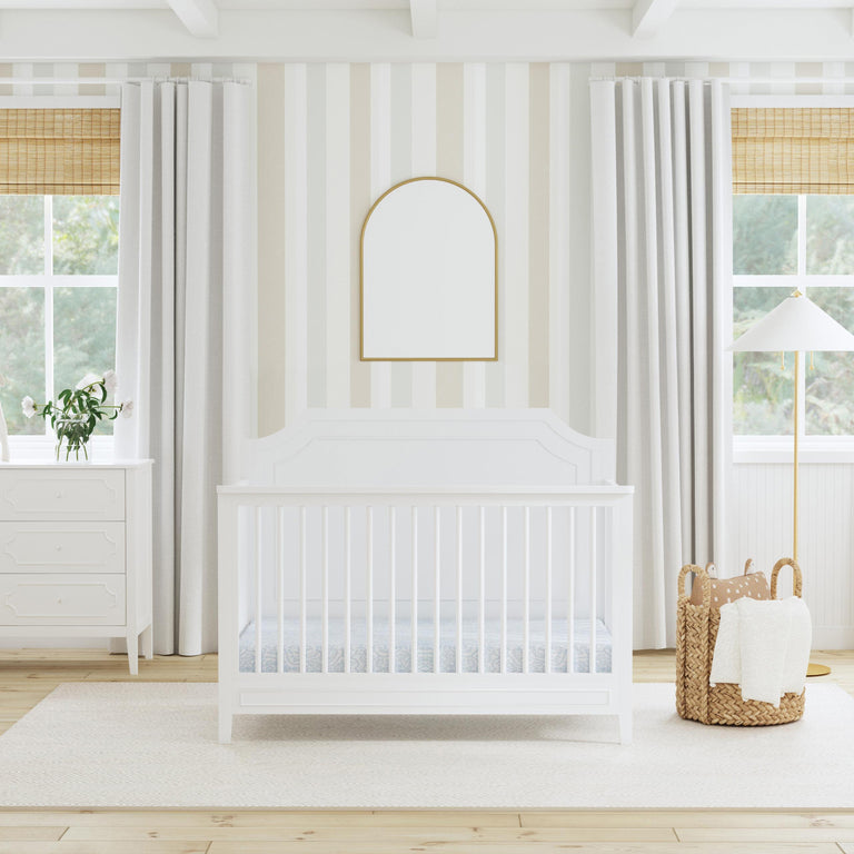 Chloe Regency 4-in-1 Convertible Crib