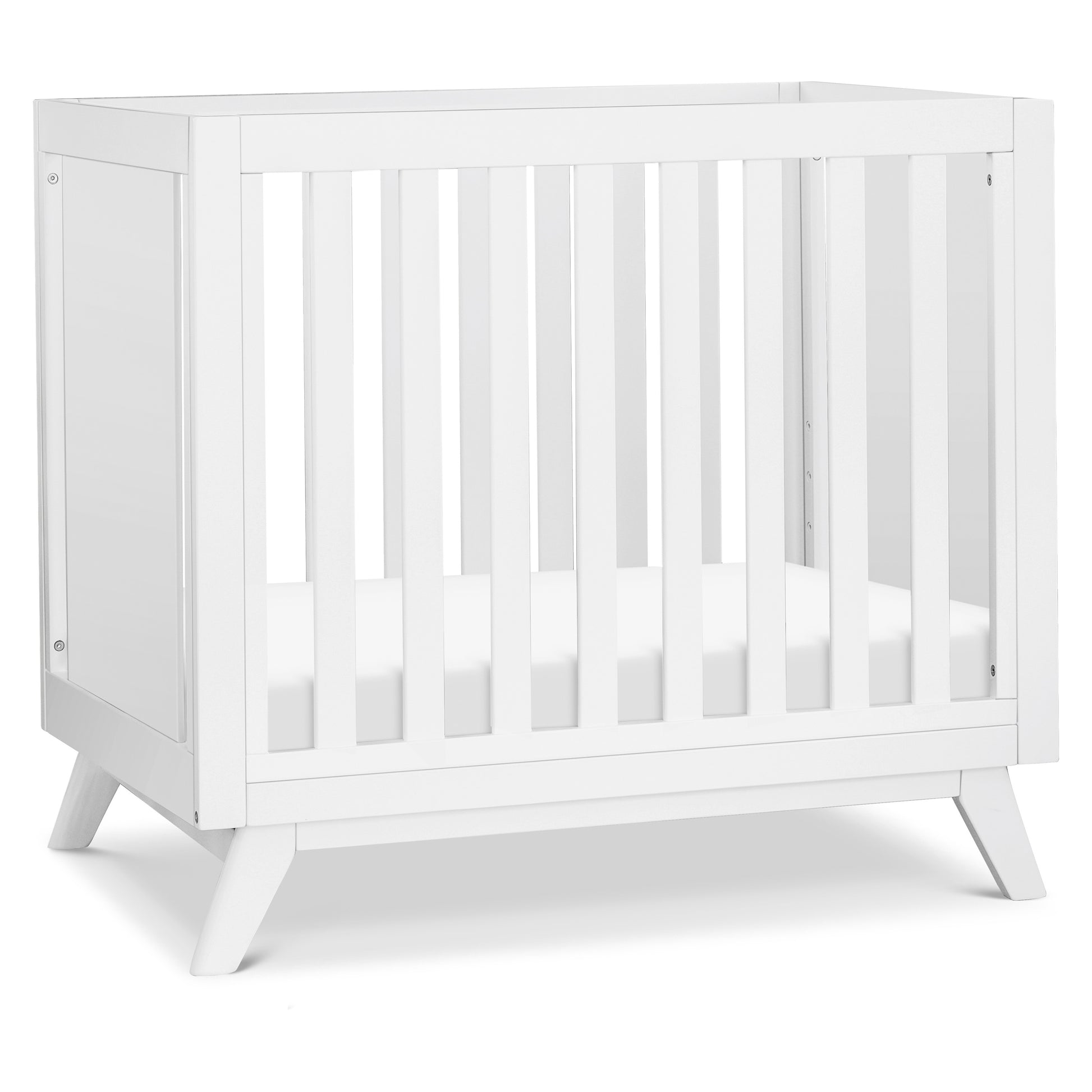 M22598W,DaVinci,Otto 3-in-1 Convertible Mini Crib with 4 Mattress in White