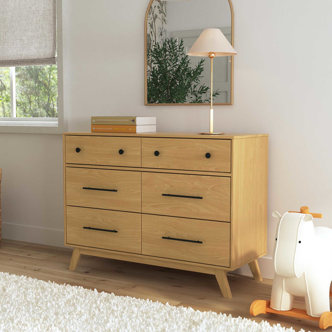 M22526HY,DaVinci,Otto 6-Drawer Dresser in Honey