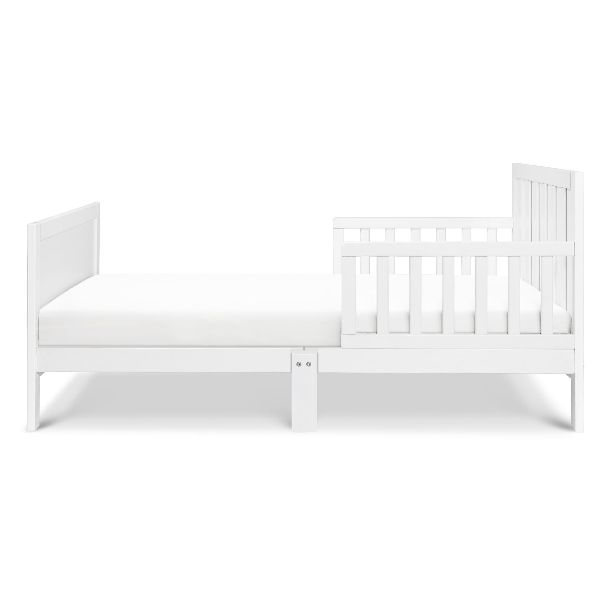 F17090W,Carter's,Benji Toddler Bed in White