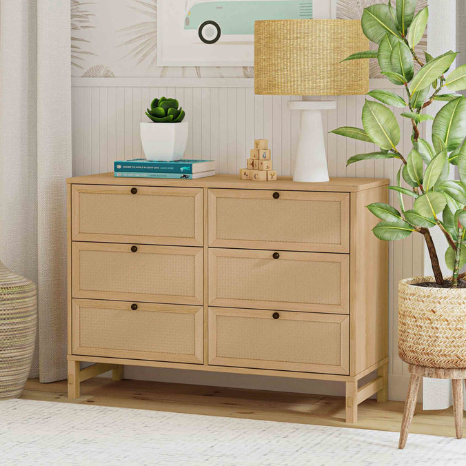 M24926HY,DaVinci,Margot 6-Drawer Dresser in Honey