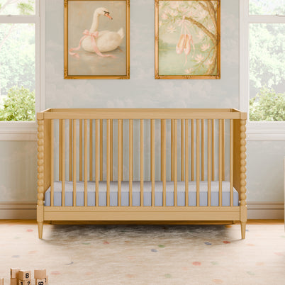 Lainey Bobbins 3-in-1 Convertible Crib