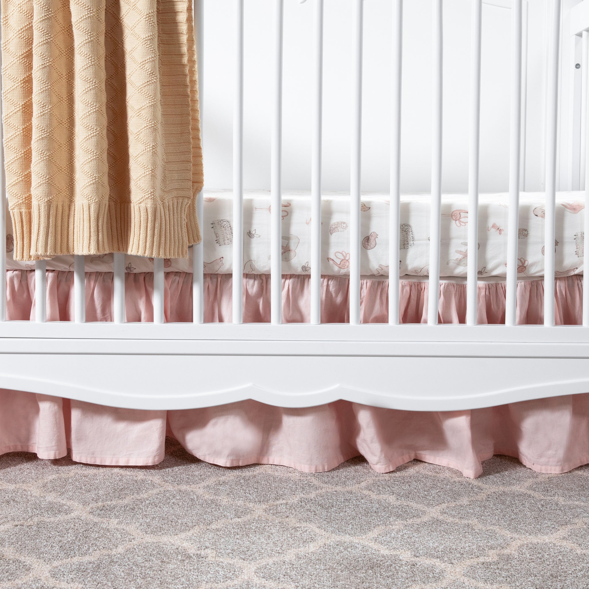 DaVinci Fiona 4in1 Convertible Crib DaVinci Baby