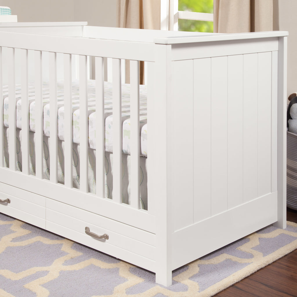 M13801W,Asher 3-in-1 Convertible Crib in White Finish