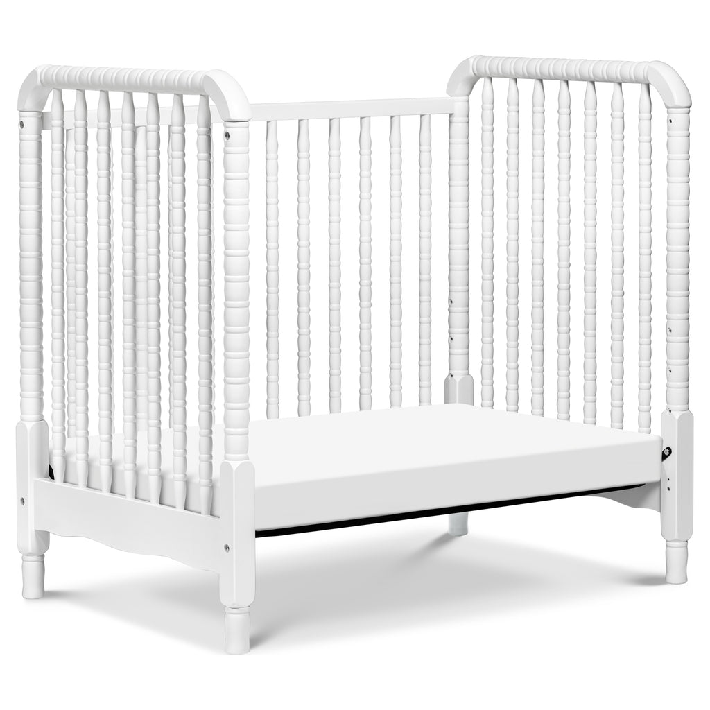 M7398W,Jenny Lind 3-in-1 Convertible Mini Crib in White